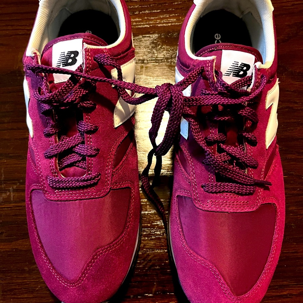 New Balance 420